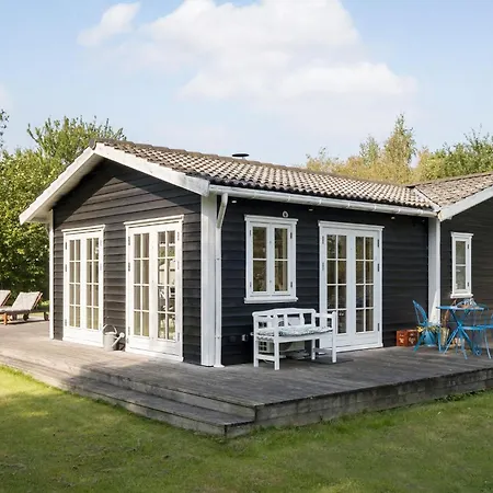 Pet Friendly In Sjaellands Odde Tjørneholm